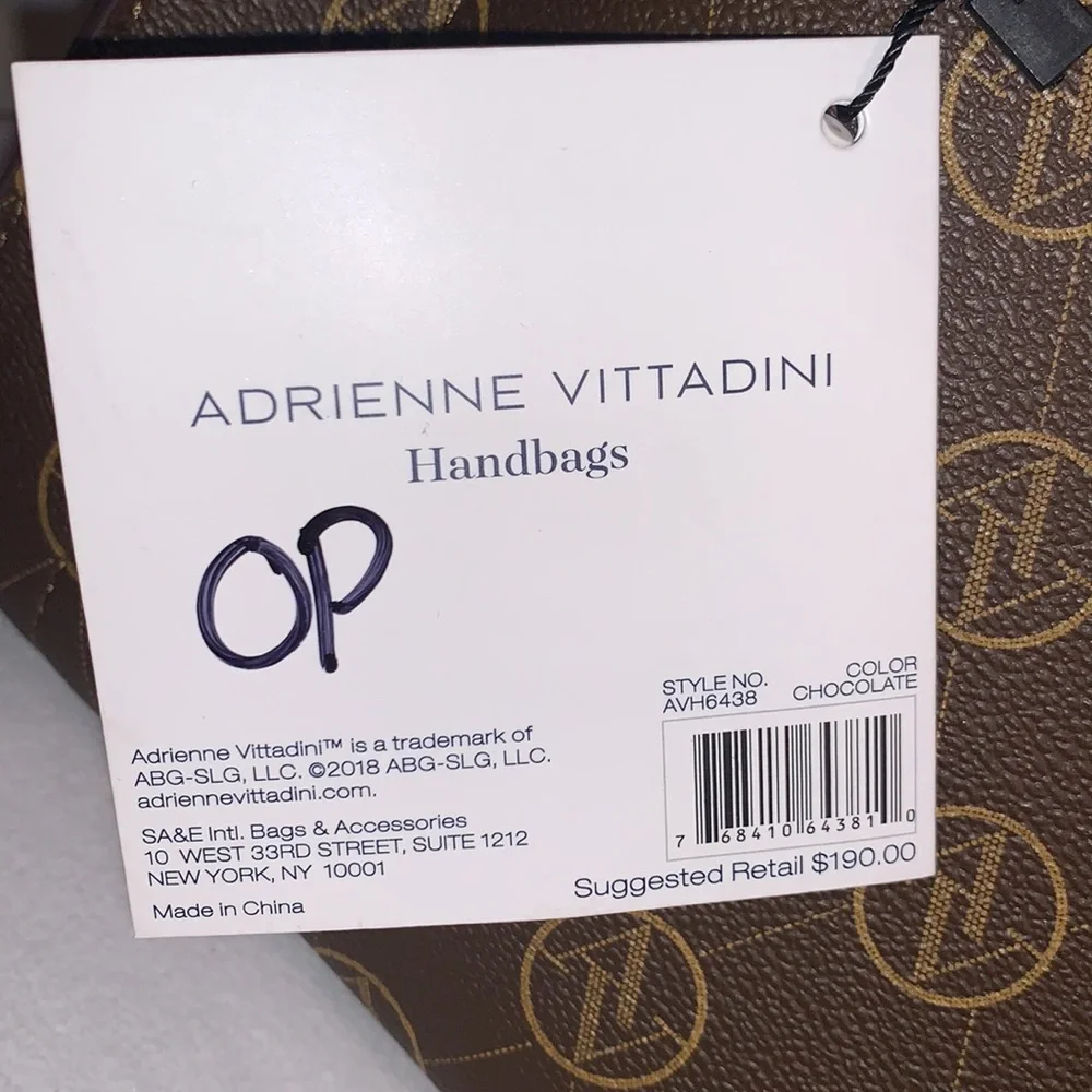 ADRIENNE VITTADINI BRAND NEW WITH TAGS GORGEOUS SATCHEL - Picture 4 of 11